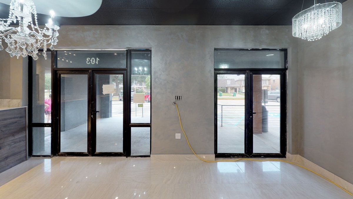 Retail or Office on West Esplanade: 4650 W Esplanade Ave, Metairie, LA 70006